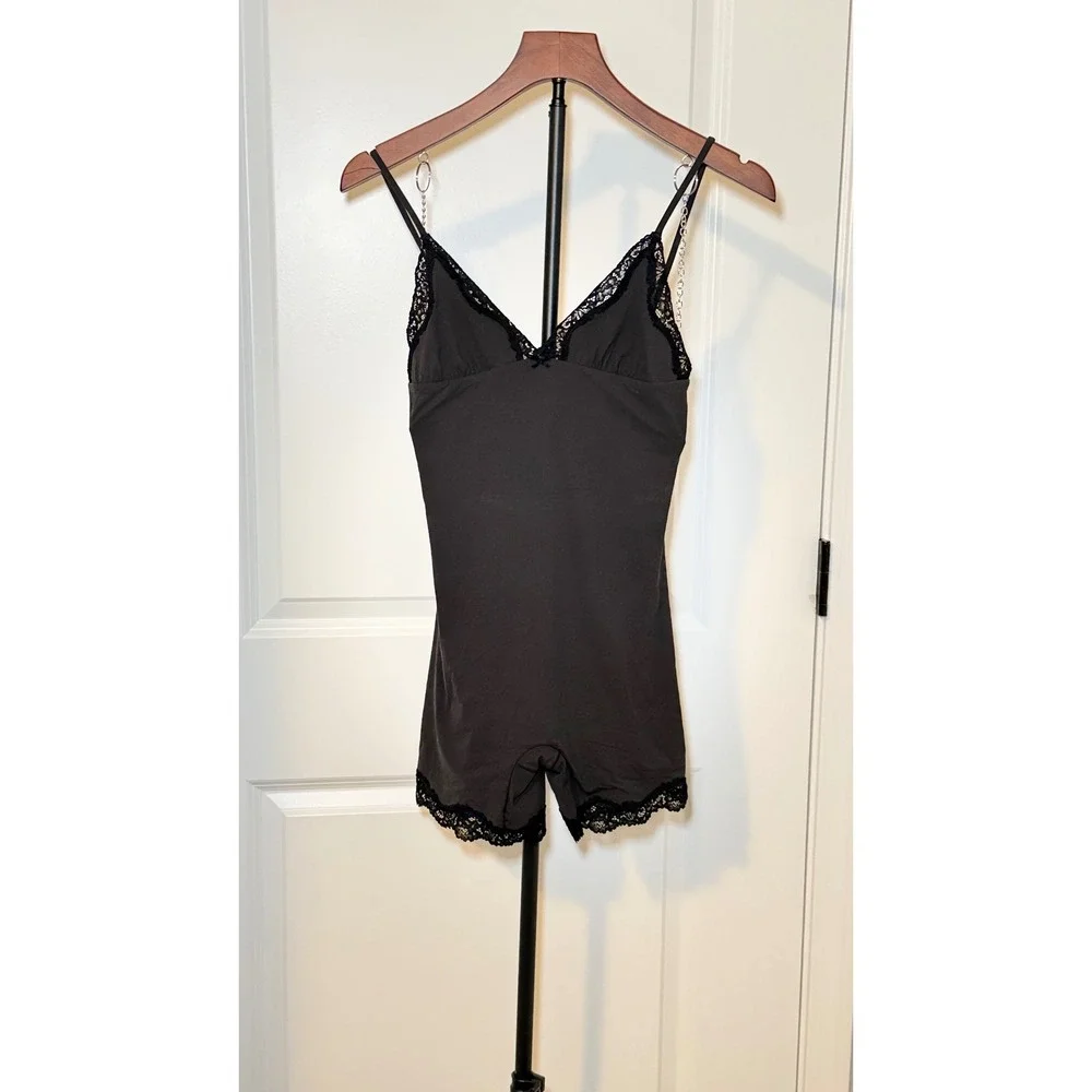 SKIMS Lace Trim Fits Everyone Romper Onyx Womens Size Medium